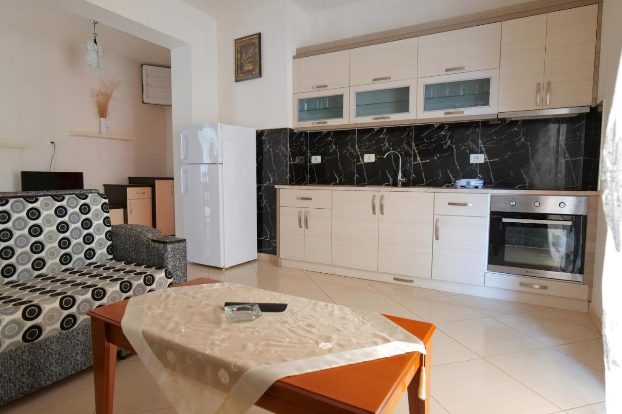 Vila Fredi Ksamil Dış mekan fotoğraf