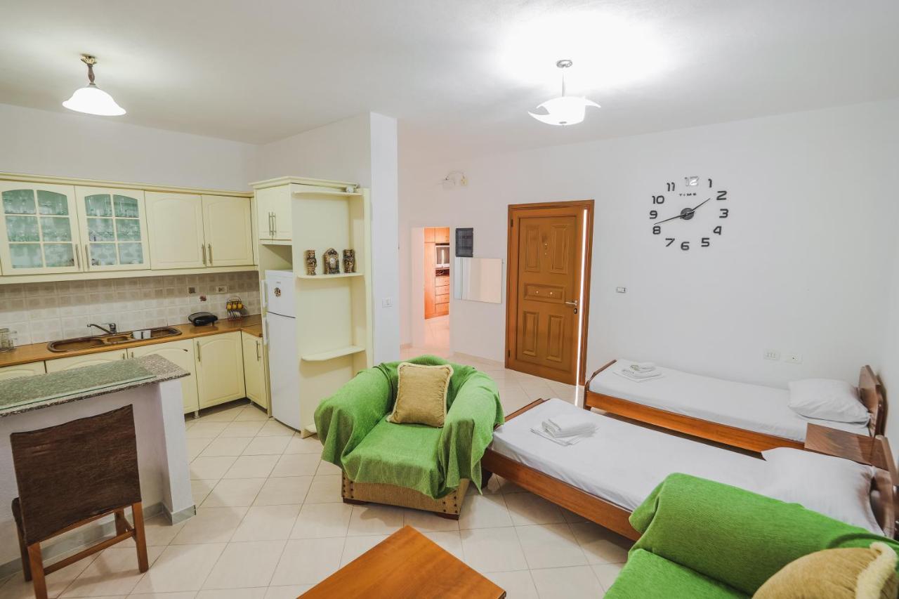 Vila Fredi Ksamil Dış mekan fotoğraf